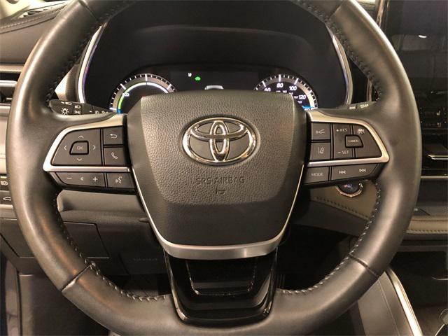 used 2022 Toyota Highlander Hybrid car, priced at $47,777