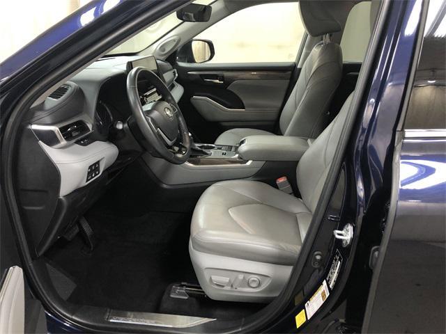 used 2022 Toyota Highlander Hybrid car, priced at $47,777