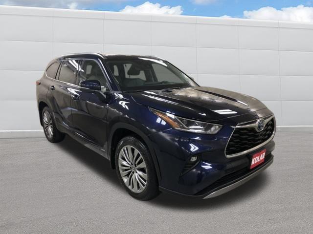 used 2022 Toyota Highlander Hybrid car, priced at $47,777
