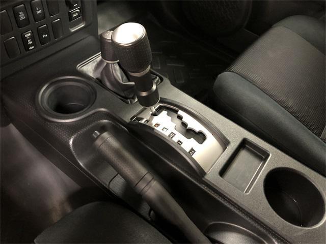 used 2007 Toyota FJ Cruiser car, priced at $14,990