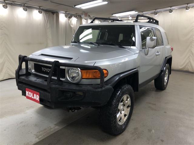 used 2007 Toyota FJ Cruiser car, priced at $14,990