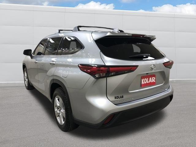 used 2021 Toyota Highlander car, priced at $27,988