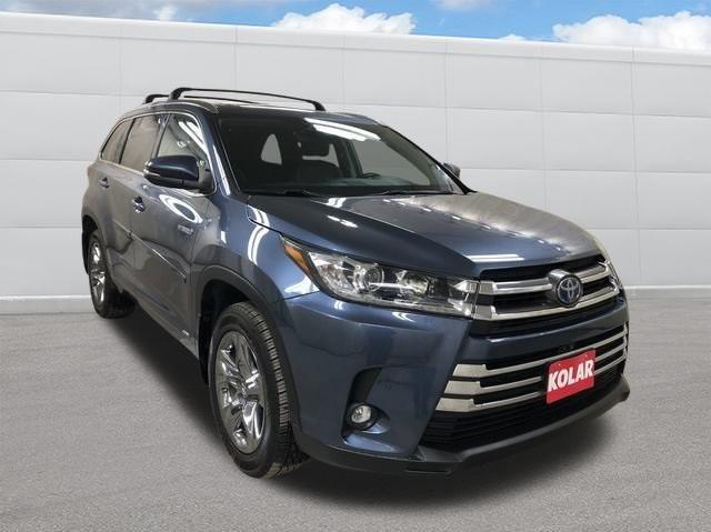 used 2019 Toyota Highlander Hybrid car, priced at $37,987