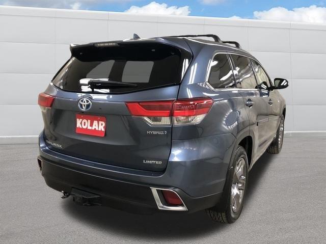 used 2019 Toyota Highlander Hybrid car, priced at $37,987