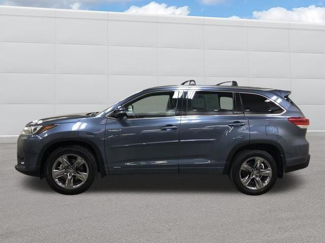 used 2019 Toyota Highlander Hybrid car, priced at $37,987