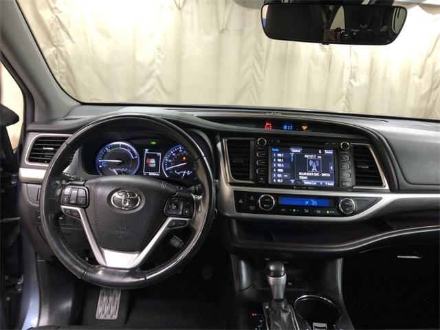 used 2019 Toyota Highlander Hybrid car, priced at $37,987