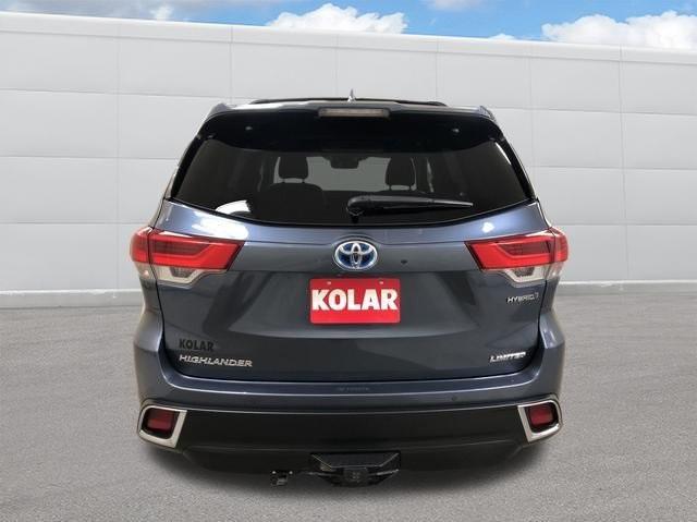 used 2019 Toyota Highlander Hybrid car, priced at $37,987