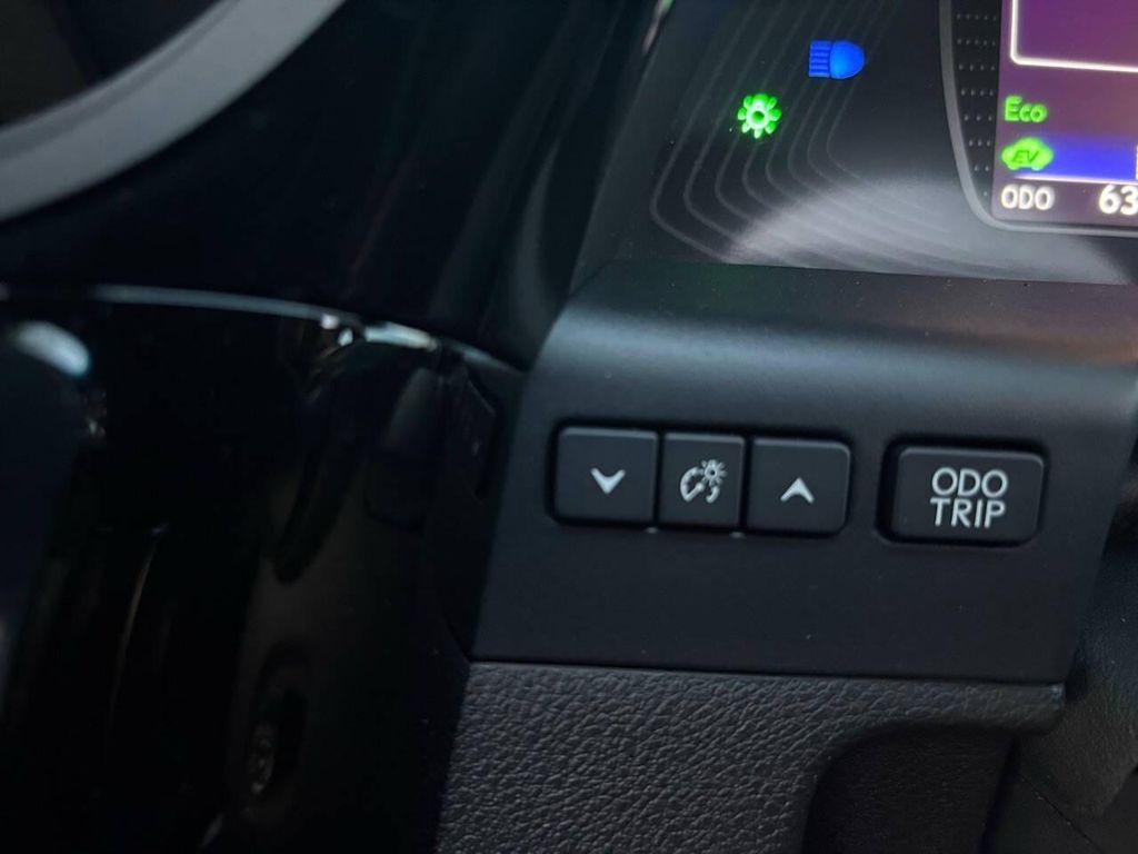 used 2022 Lexus ES 300h car, priced at $32,499