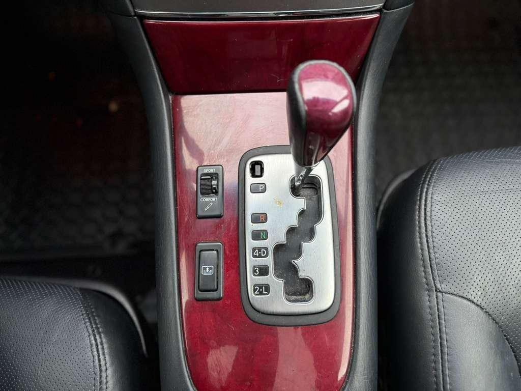 used 2005 Lexus ES 330 car, priced at $8,499