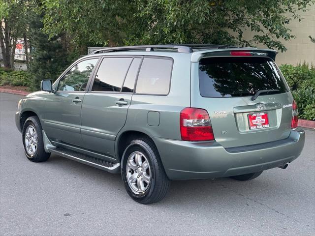 used 2004 Toyota Highlander car, priced at $6,999