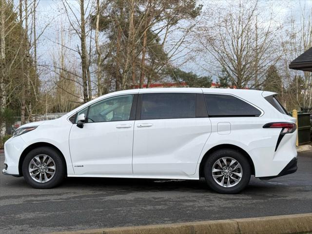 used 2021 Toyota Sienna car, priced at $29,999