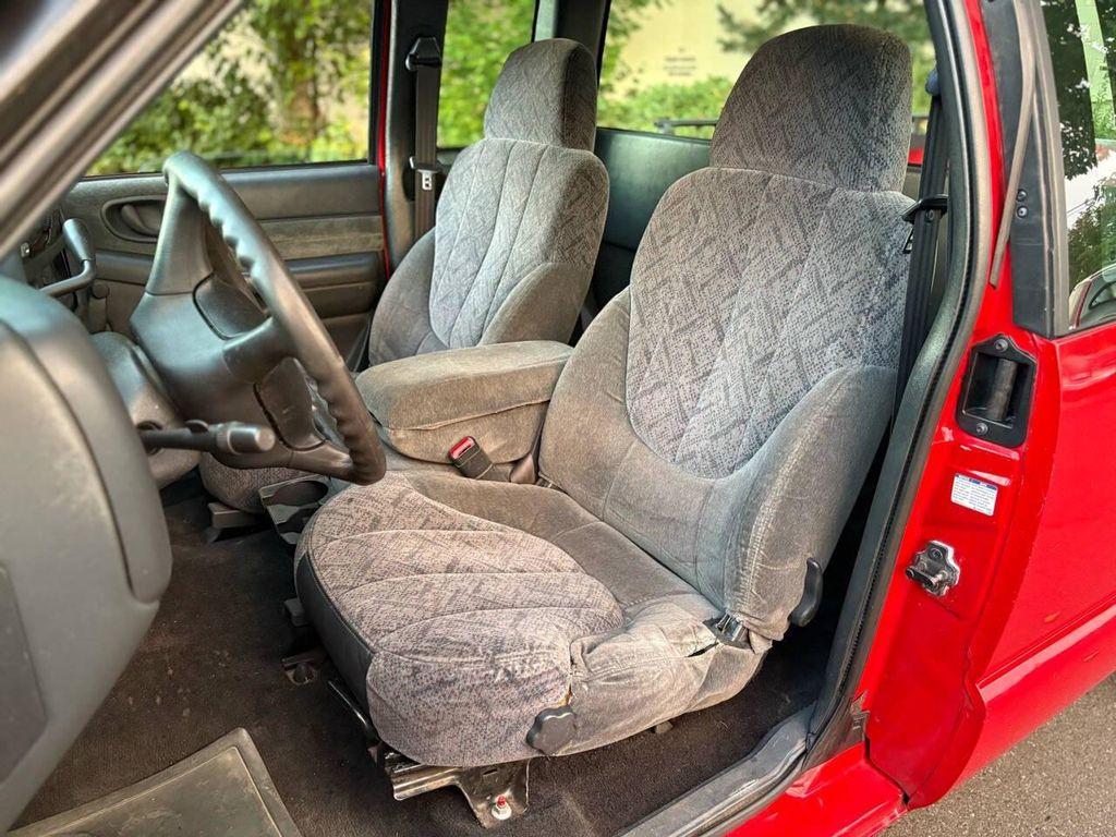 used 2001 GMC Sonoma car, priced at $10,999