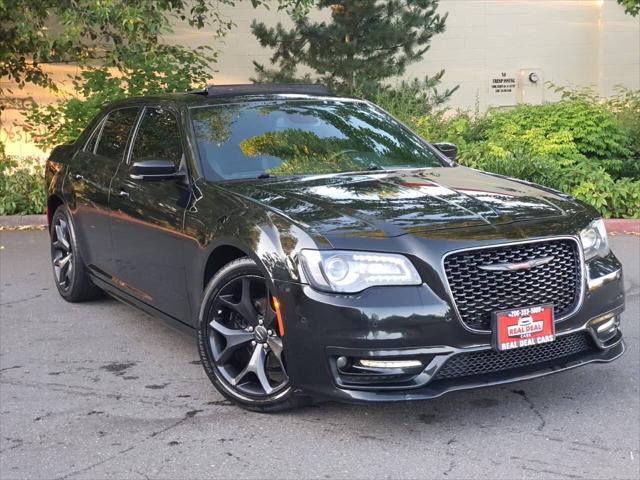used 2022 Chrysler 300 car, priced at $25,999