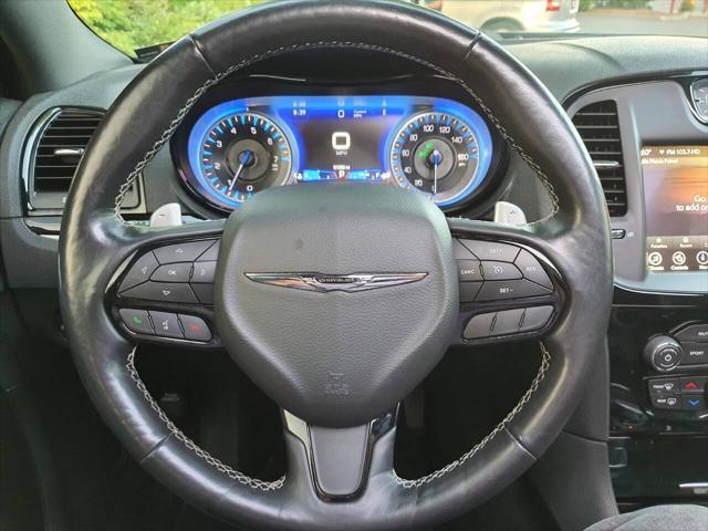used 2022 Chrysler 300 car, priced at $25,999