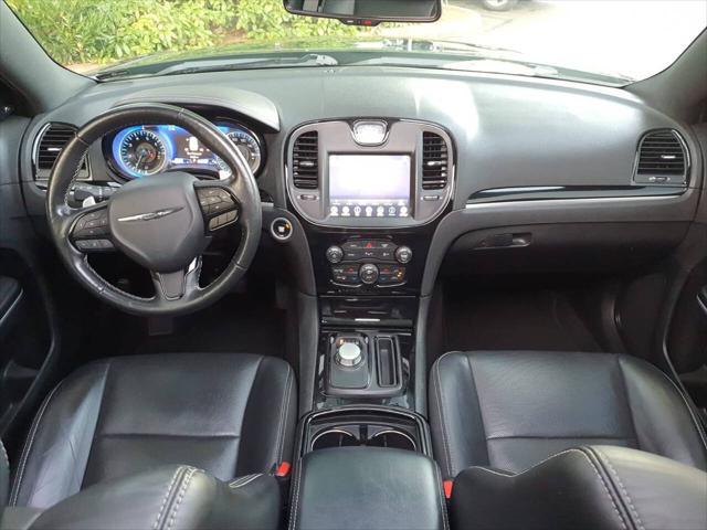 used 2022 Chrysler 300 car, priced at $25,999
