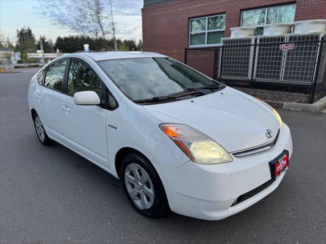 used 2007 Toyota Prius car, priced at $5,499