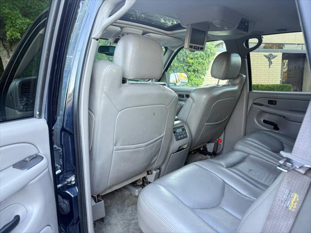 used 2004 GMC Yukon car, priced at $5,499