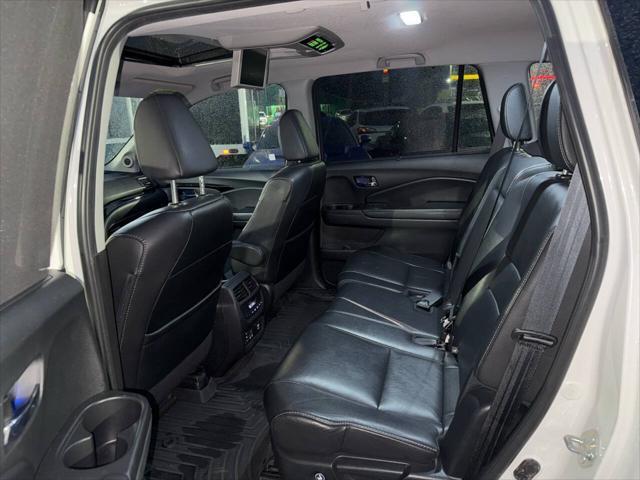 used 2018 Honda Pilot car, priced at $23,499