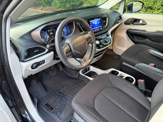 used 2017 Chrysler Pacifica car, priced at $12,999