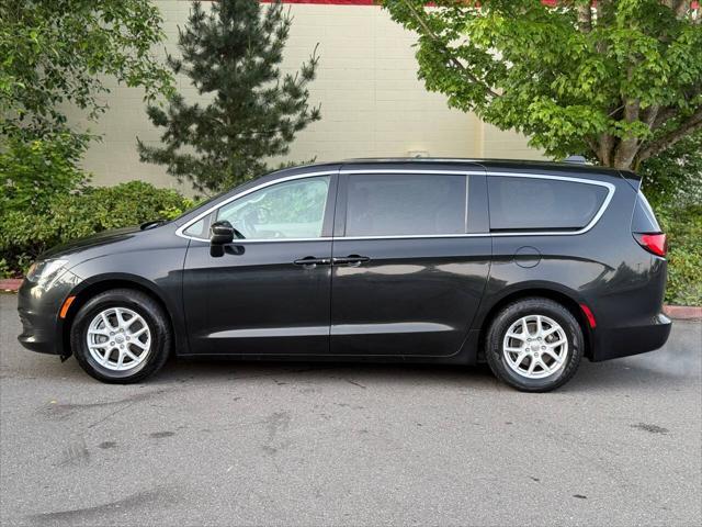 used 2017 Chrysler Pacifica car, priced at $12,999