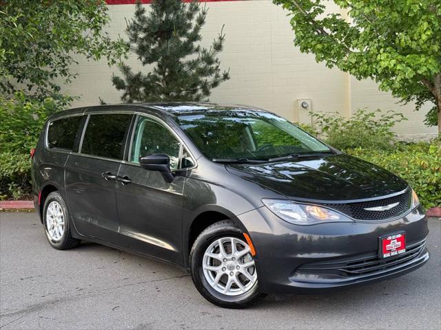 used 2017 Chrysler Pacifica car, priced at $12,999