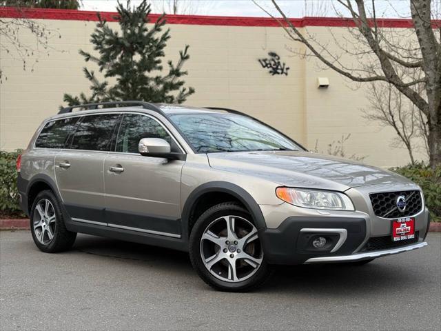 used 2014 Volvo XC70 car, priced at $13,999