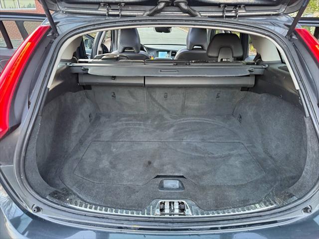 used 2015 Volvo V60 car, priced at $10,999