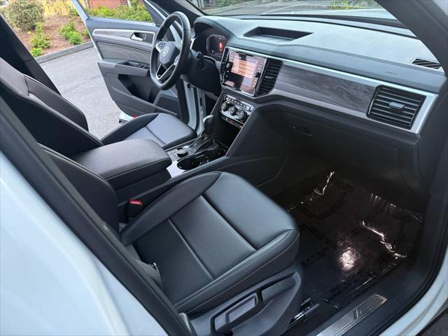 used 2022 Volkswagen Atlas Cross Sport car, priced at $31,999