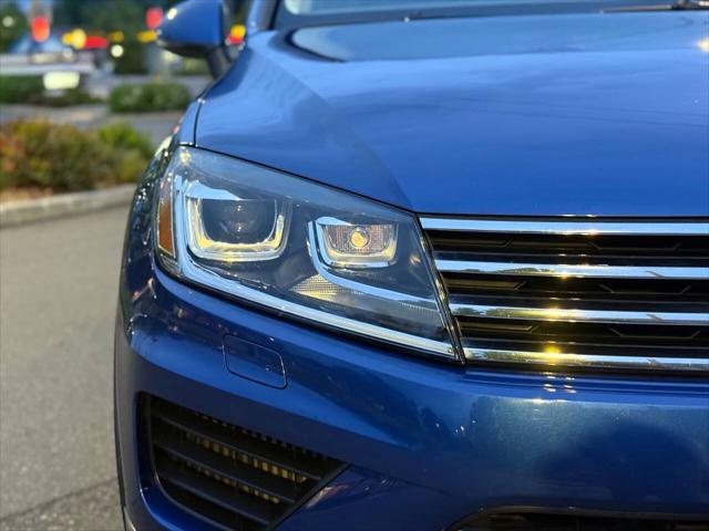 used 2016 Volkswagen Touareg car, priced at $27,999