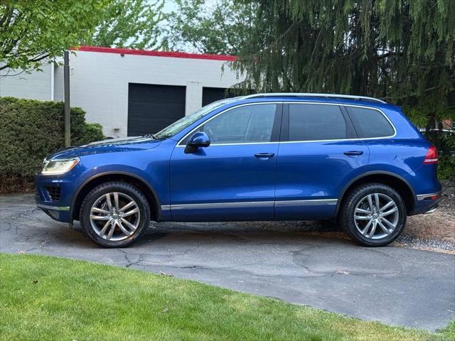 used 2016 Volkswagen Touareg car, priced at $27,999