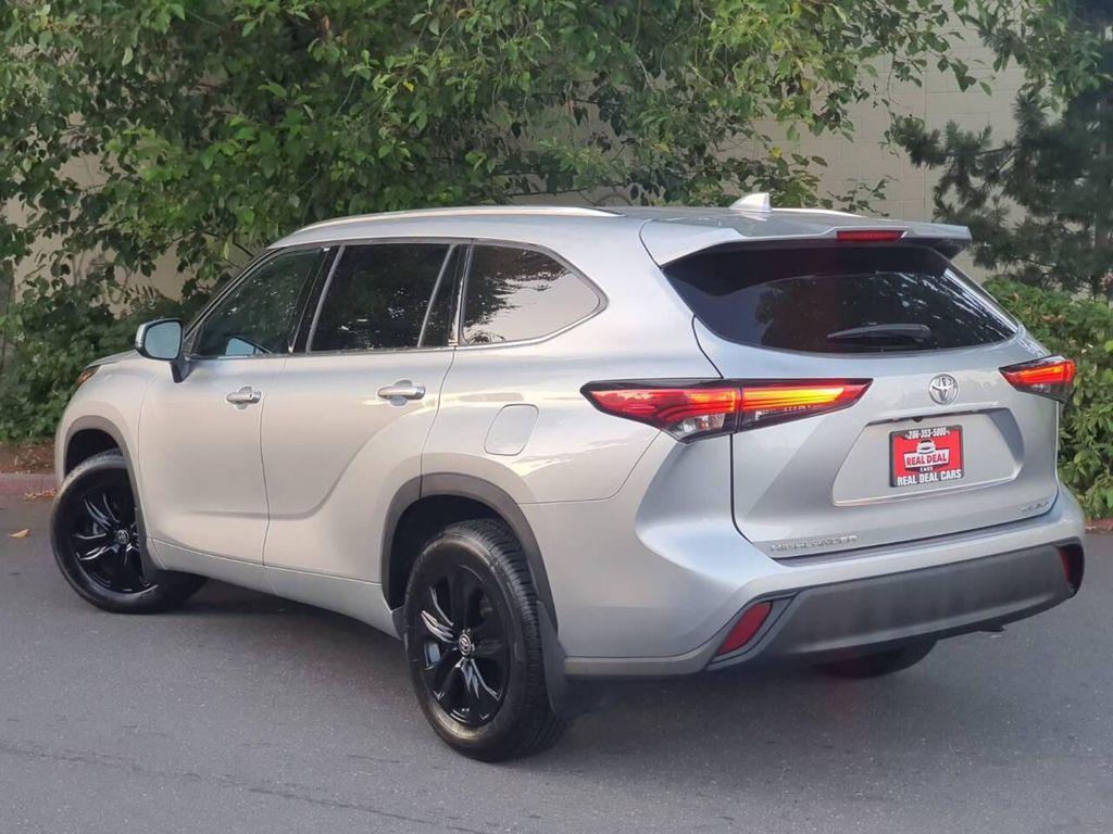 used 2021 Toyota Highlander car, priced at $30,999
