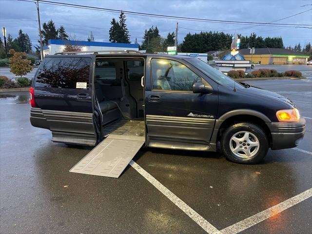 used 2004 Pontiac Montana car, priced at $9,999