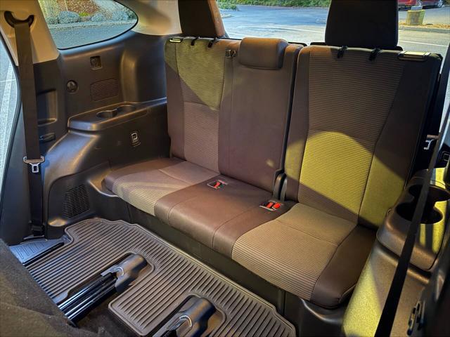 used 2022 Toyota Highlander car, priced at $29,999