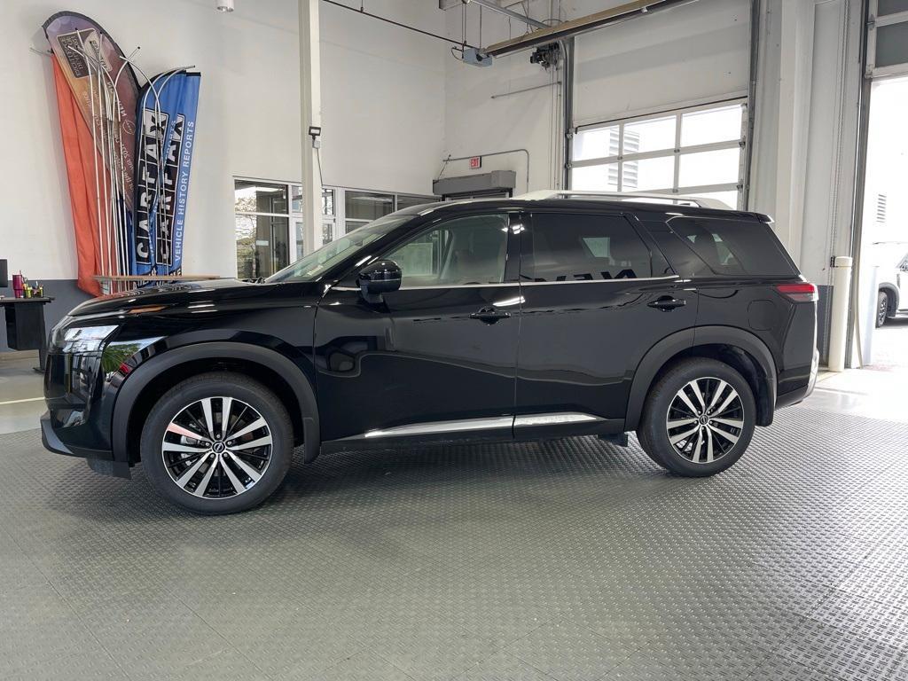 new 2025 Nissan Pathfinder car, priced at $47,892