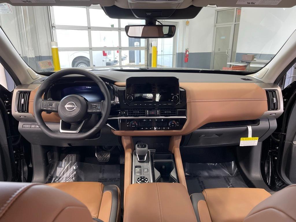 new 2025 Nissan Pathfinder car, priced at $47,892