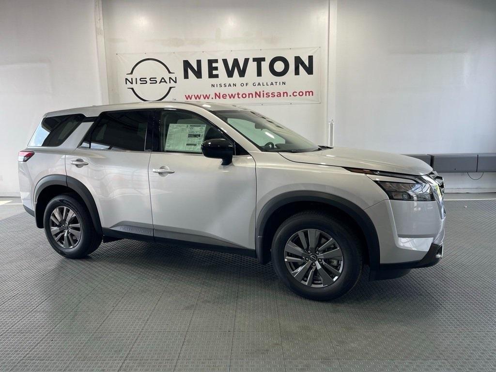 new 2025 Nissan Pathfinder car, priced at $30,105
