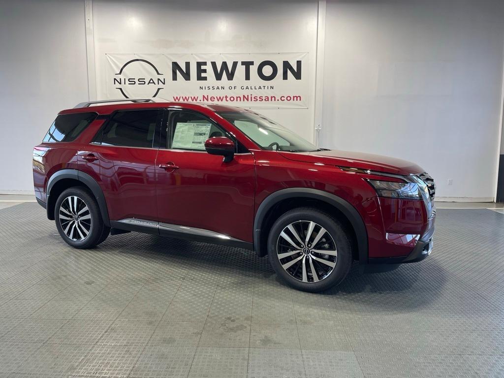 new 2025 Nissan Pathfinder car, priced at $42,205