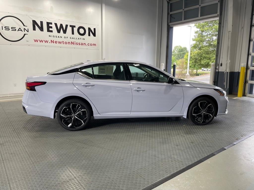 new 2025 Nissan Altima car, priced at $32,825