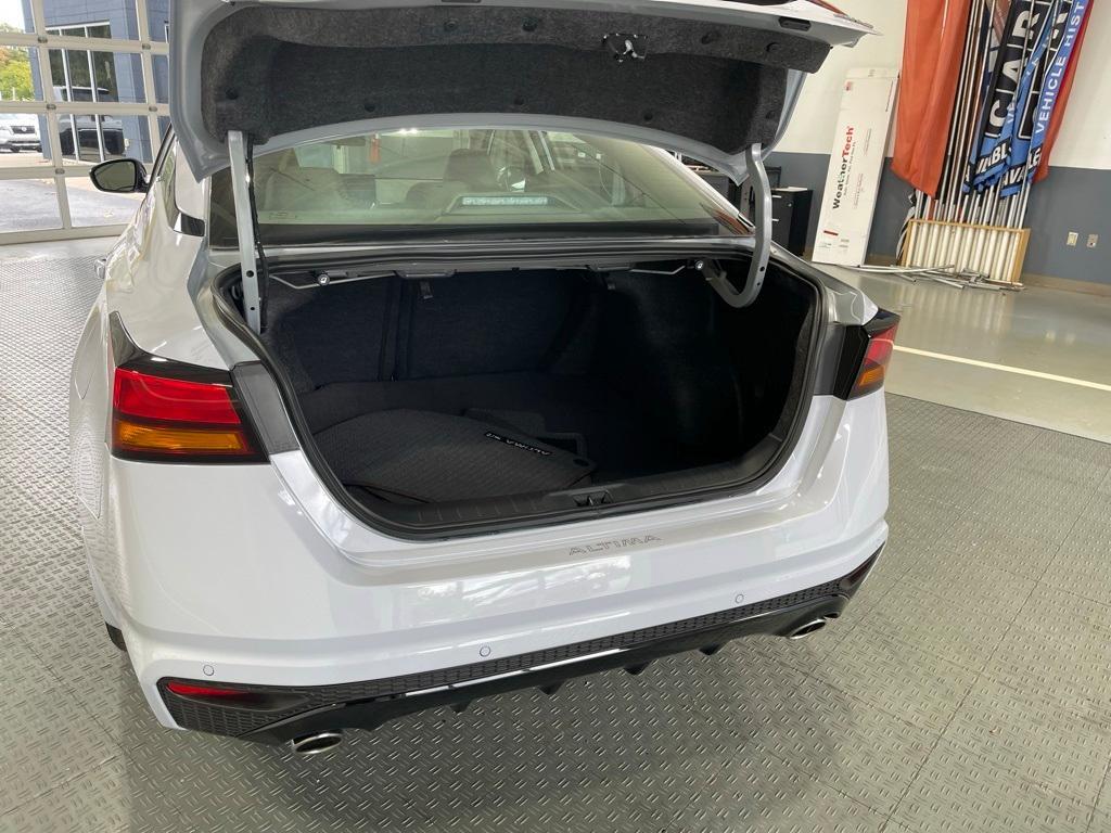 new 2025 Nissan Altima car, priced at $32,825