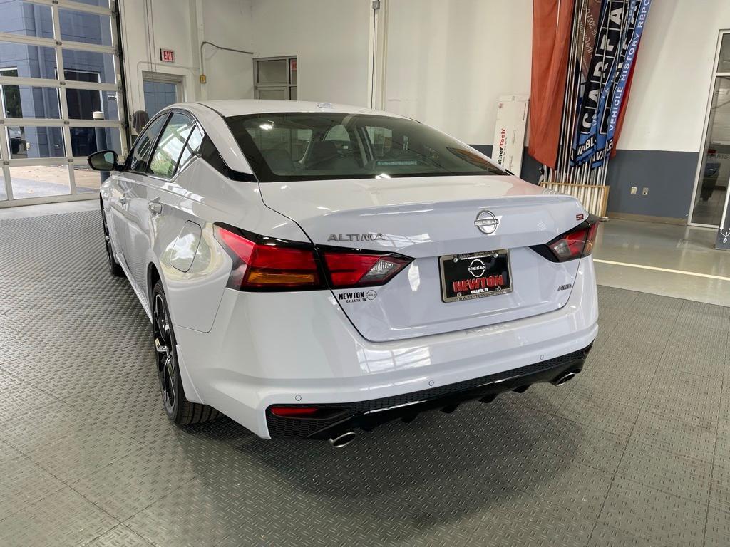 new 2025 Nissan Altima car, priced at $32,825
