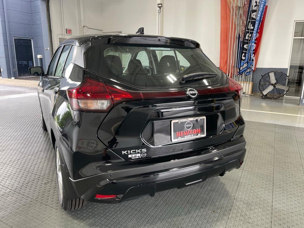 new 2025 Nissan Kicks Play car, priced at $21,071