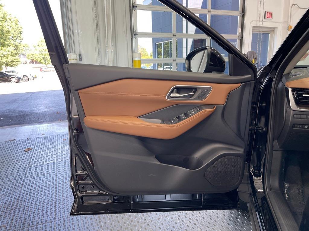 new 2026 Nissan Rogue car, priced at $40,135