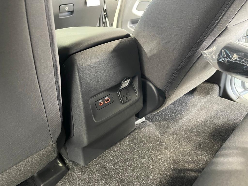 new 2025 Nissan Frontier car, priced at $38,453