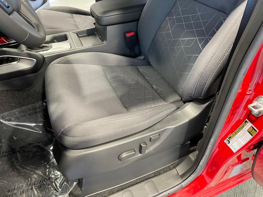 new 2025 Nissan Frontier car, priced at $34,033