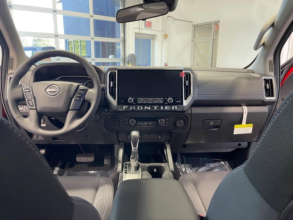 new 2025 Nissan Frontier car, priced at $34,033