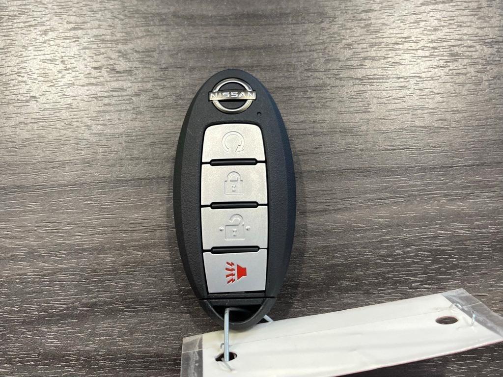 new 2025 Nissan Frontier car, priced at $34,033