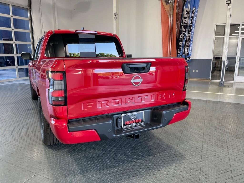 new 2025 Nissan Frontier car, priced at $34,033