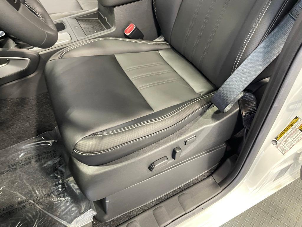 new 2025 Nissan Frontier car, priced at $39,214