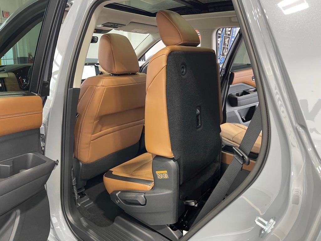 new 2025 Nissan Pathfinder car, priced at $47,934