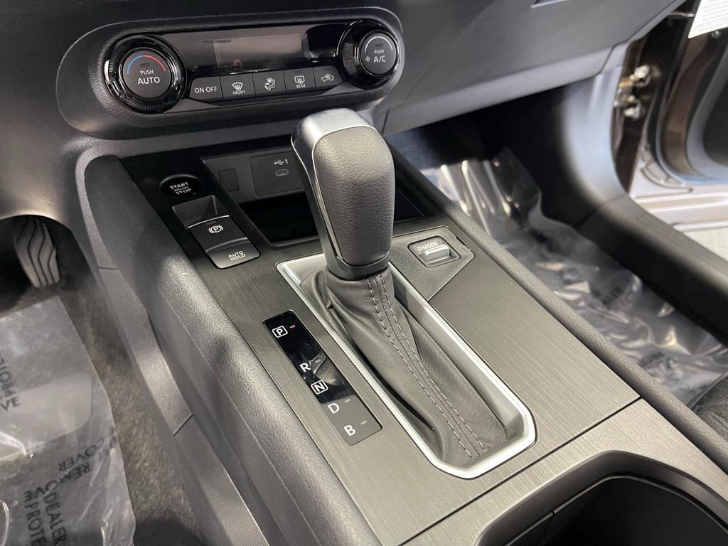 new 2026 Nissan Kicks car, priced at $26,195